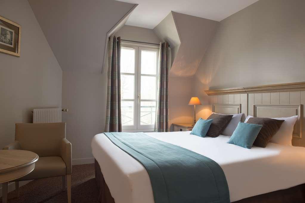 Ogaux Vieux Remparts Hotel Provins Room photo